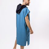 Surf-Poncho Clear Blue - für Frauen & Männer - aus schnelltrocknender und ultra-leichter Mikrofaser